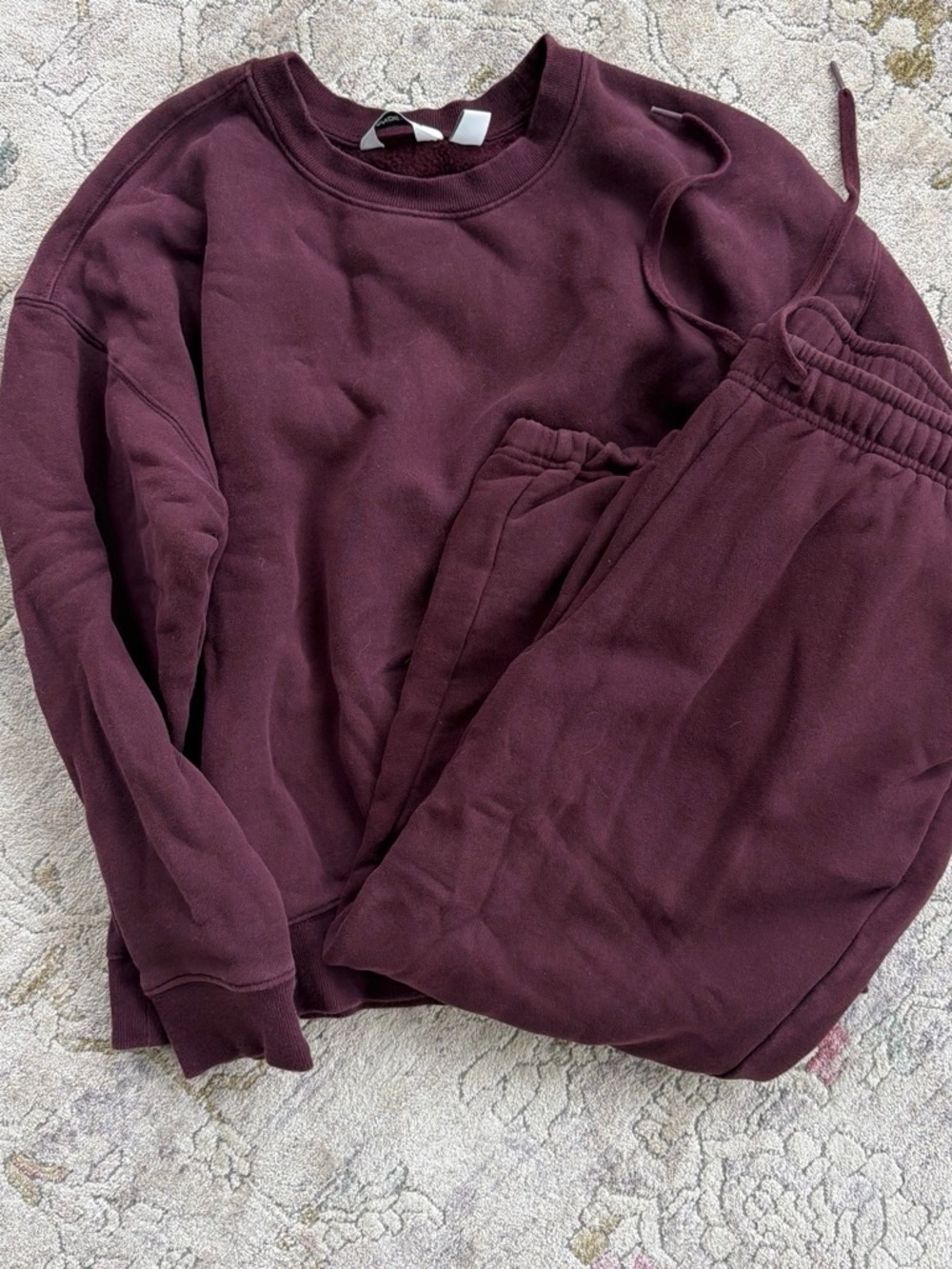 Women’s Lands End Maroon Sweats Set